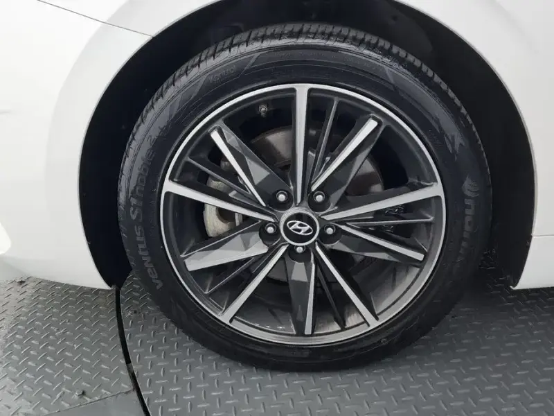 2022 Hyundai Grandeur с пробегом 81 118 км