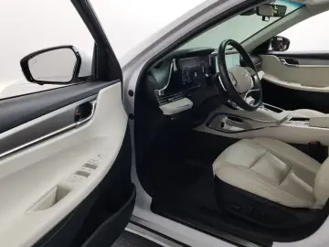 2022 Hyundai Grandeur с пробегом 81 118 км