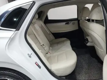 2022 Hyundai Grandeur с пробегом 81 118 км
