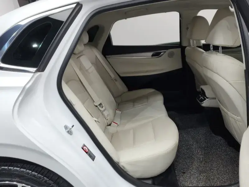 2022 Hyundai Grandeur с пробегом 81 118 км