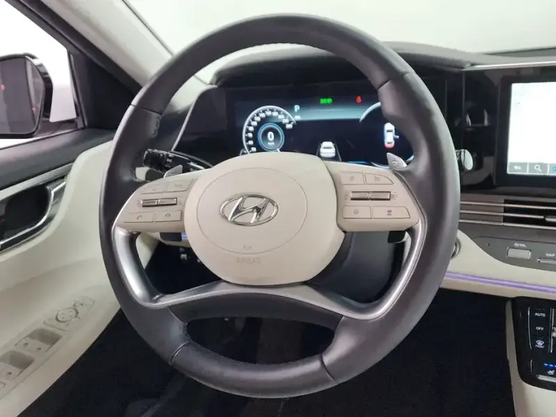2022 Hyundai Grandeur с пробегом 81 118 км