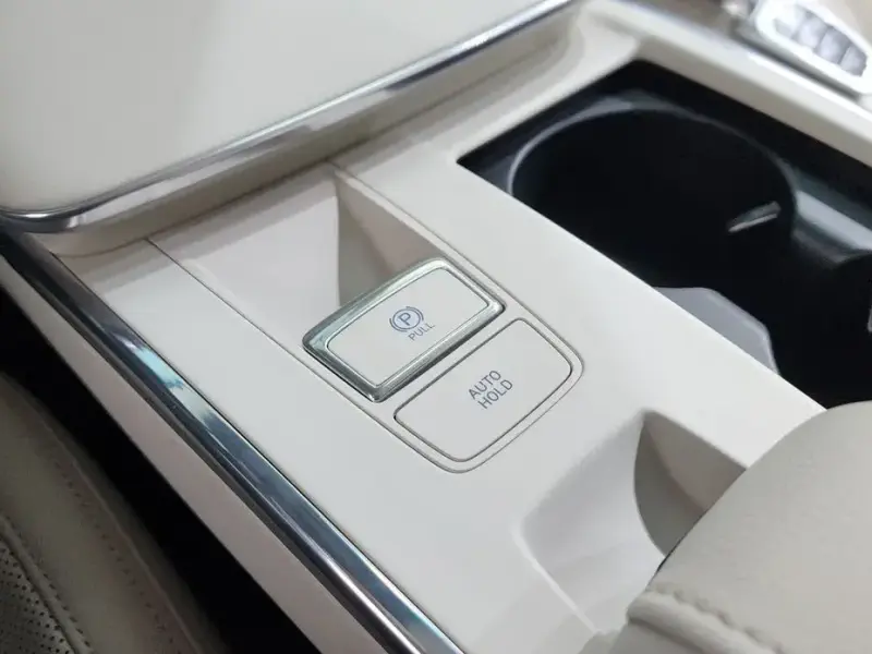 2022 Hyundai Grandeur с пробегом 81 118 км