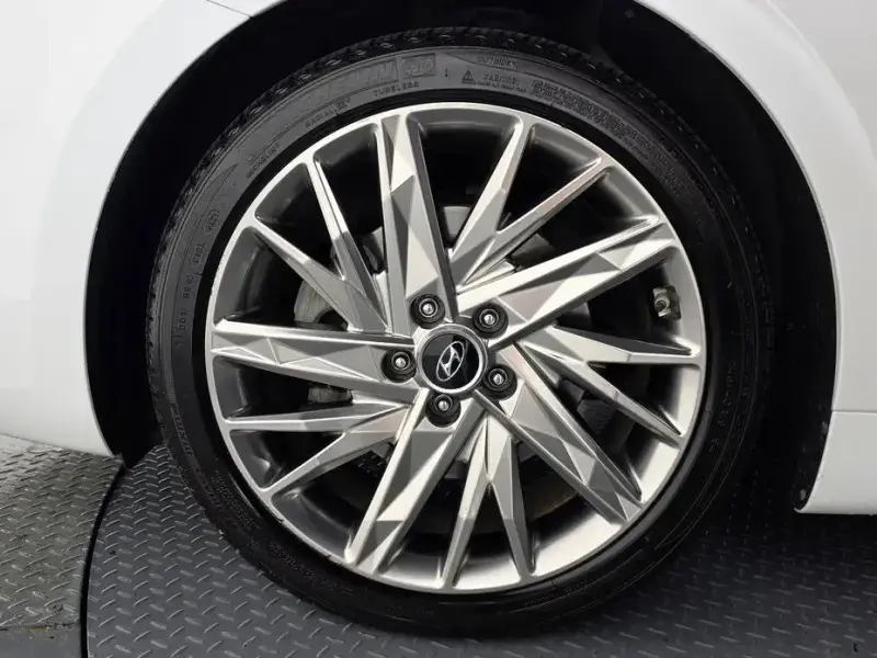 2021 Hyundai Grandeur с пробегом 41 761 км