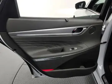 2021 Hyundai Grandeur с пробегом 41 761 км