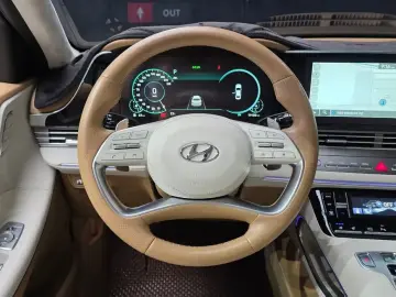 2021 Hyundai Grandeur с пробегом 79 150 км