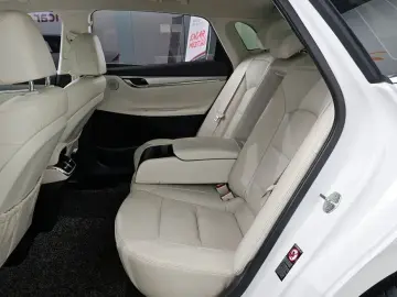 2022 Hyundai Grandeur с пробегом 61 230 км