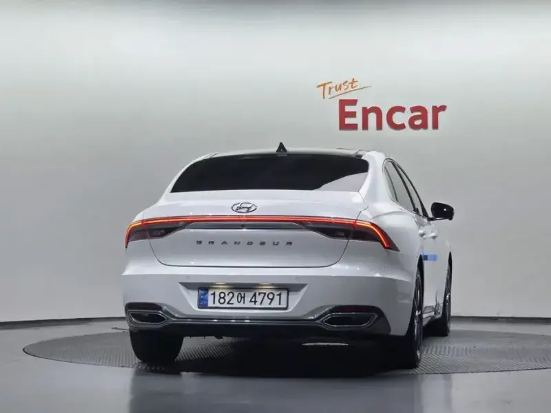2021 Hyundai Grandeur с пробегом 99 943 км