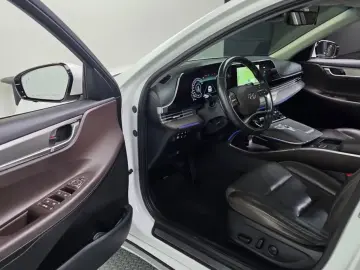 2021 Hyundai Grandeur с пробегом 99 943 км