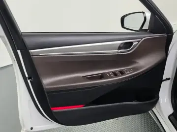 2021 Hyundai Grandeur с пробегом 99 943 км