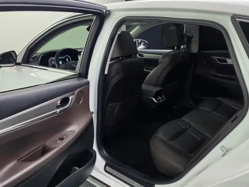 2021 Hyundai Grandeur с пробегом 99 943 км