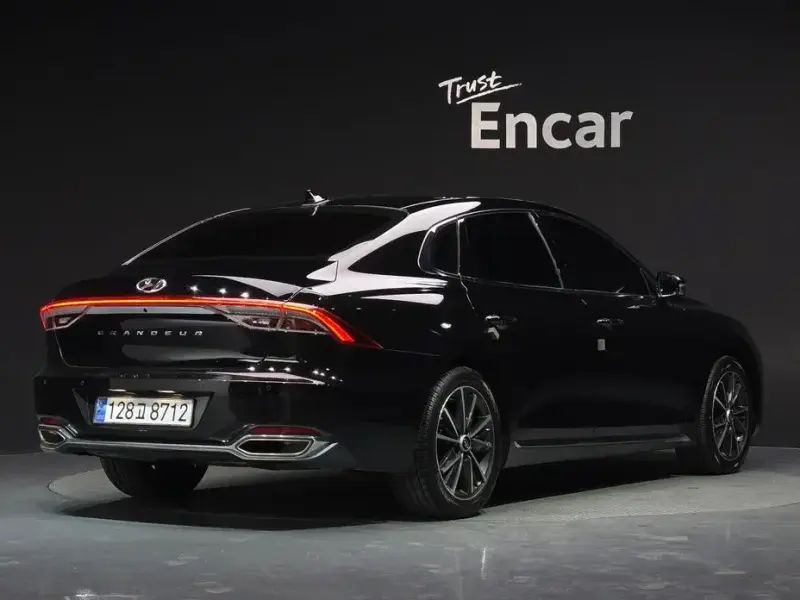 2022 Hyundai Grandeur с пробегом 84 581 км