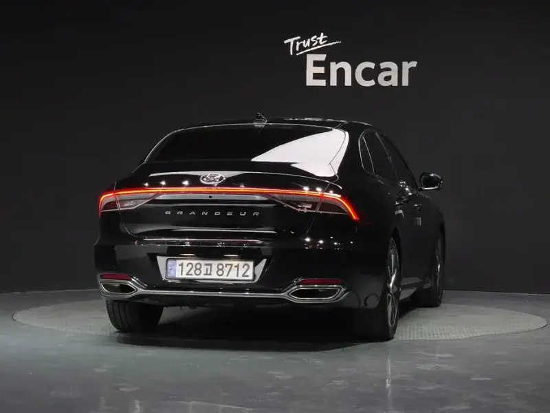 2022 Hyundai Grandeur с пробегом 84 581 км