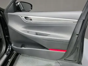 2022 Hyundai Grandeur с пробегом 84 581 км