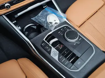 2023 BMW 3 серии с пробегом 12 393 км