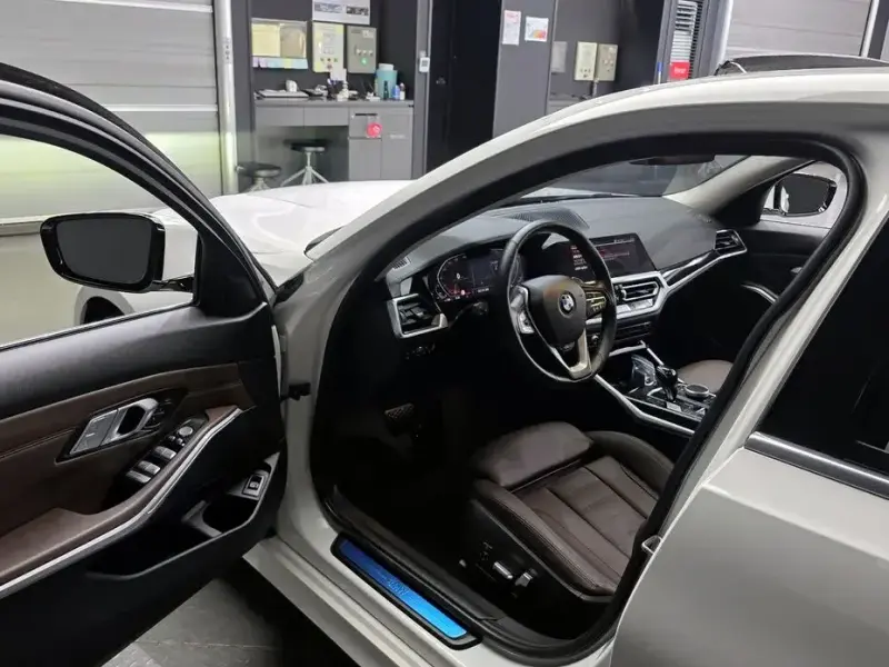 2022 BMW 3 серии с пробегом 23 237 км