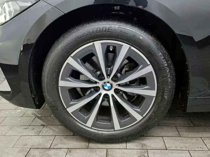 2023 BMW 3 серии с пробегом 31 689 км