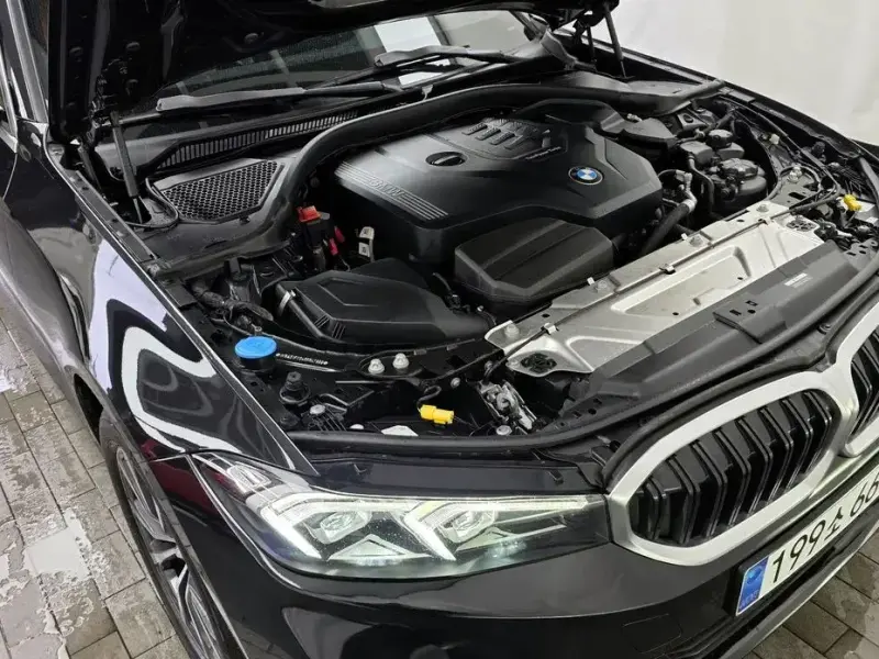 2023 BMW 3 серии с пробегом 31 689 км