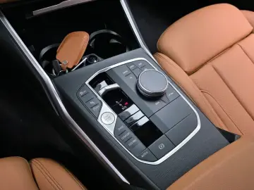 2023 BMW 3 серии с пробегом 31 689 км