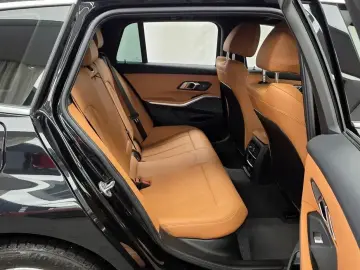 2023 BMW 3 серии с пробегом 31 689 км