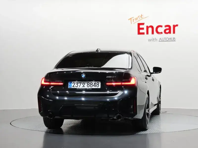 2023 BMW 3 серии с пробегом 5 927 км