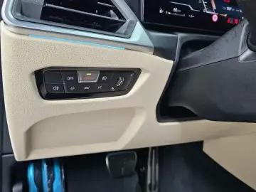 2023 BMW 3 серии с пробегом 5 927 км