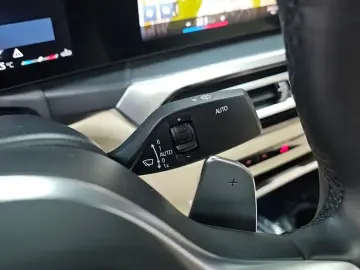 2023 BMW 3 серии с пробегом 5 927 км