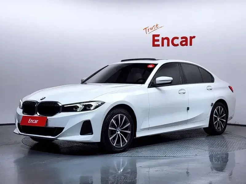 2023 BMW 3 серии с пробегом 50 428 км
