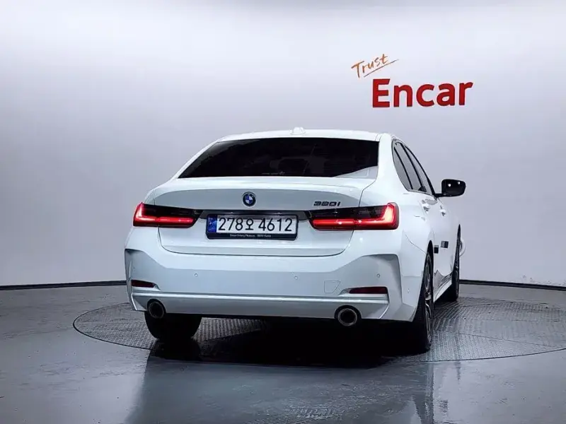 2023 BMW 3 серии с пробегом 50 428 км