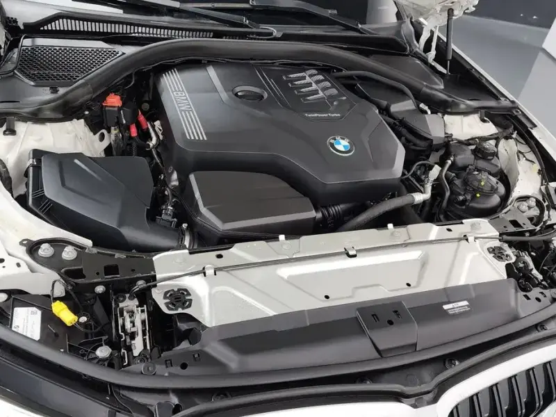 2023 BMW 3 серии с пробегом 50 428 км