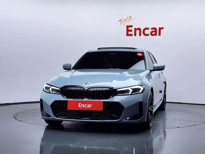 2023 BMW 3 серии с пробегом 43 953 км