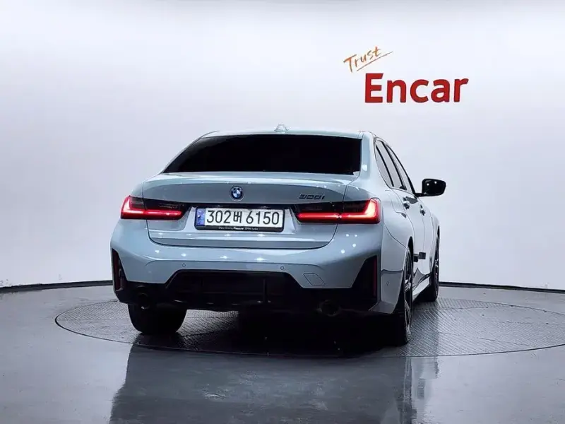 2023 BMW 3 серии с пробегом 43 953 км