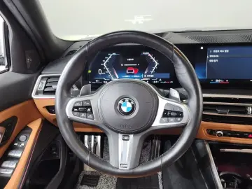 2023 BMW 3 серии с пробегом 43 953 км