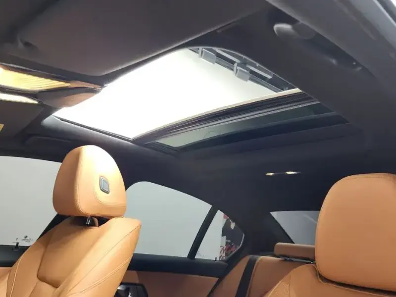 2023 BMW 3 серии с пробегом 43 953 км