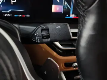 2023 BMW 3 серии с пробегом 43 953 км