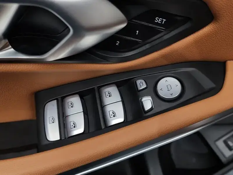 2023 BMW 3 серии с пробегом 43 953 км