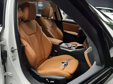 2023 BMW 3 серии с пробегом 19 746 км