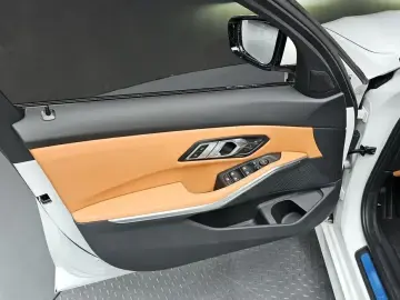 2023 BMW 3 серии с пробегом 19 746 км