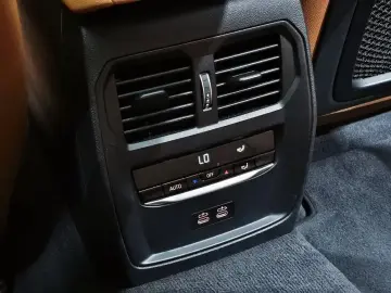 2023 BMW 3 серии с пробегом 19 746 км