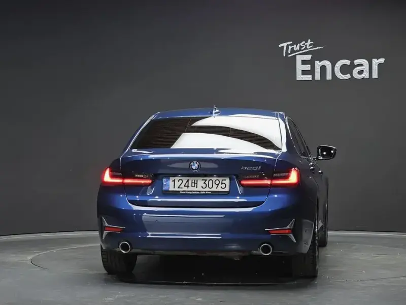 2022 BMW 3 серии с пробегом 35 658 км