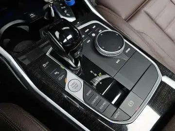 2022 BMW 3 серии с пробегом 35 658 км