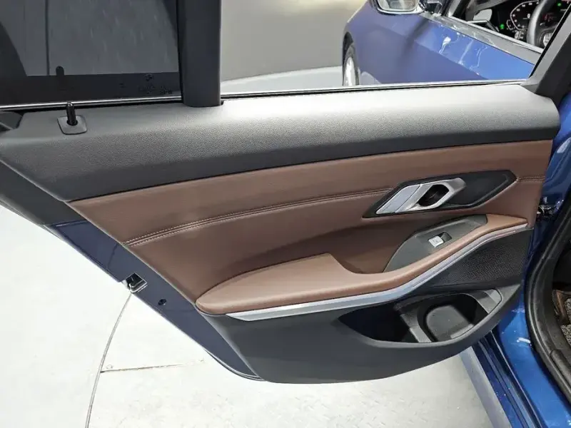 2022 BMW 3 серии с пробегом 35 658 км