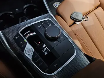 2023 BMW 3 серии с пробегом 31 255 км