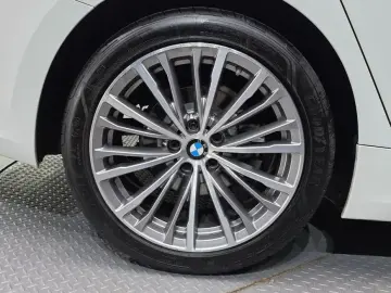 2021 BMW 3 серии с пробегом 58 606 км