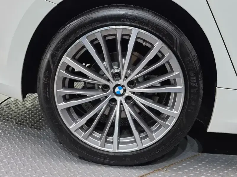 2021 BMW 3 серии с пробегом 58 606 км