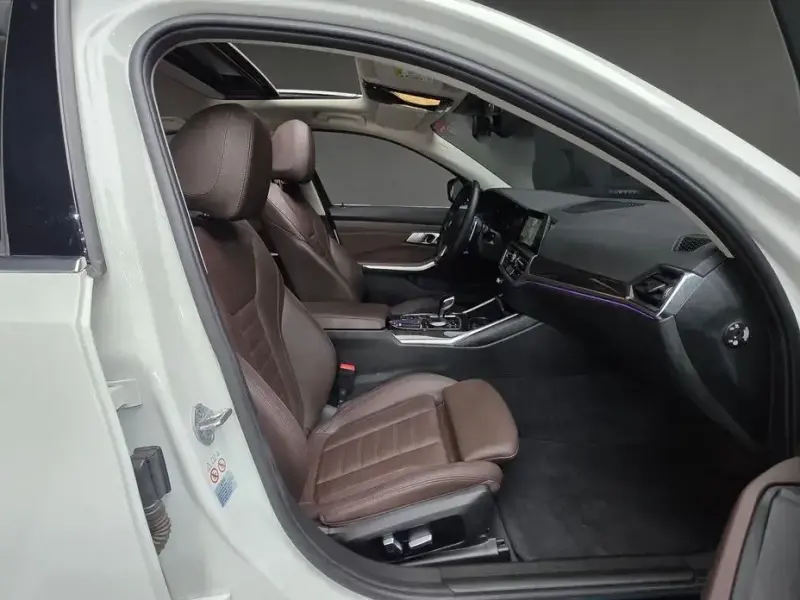 2021 BMW 3 серии с пробегом 58 606 км