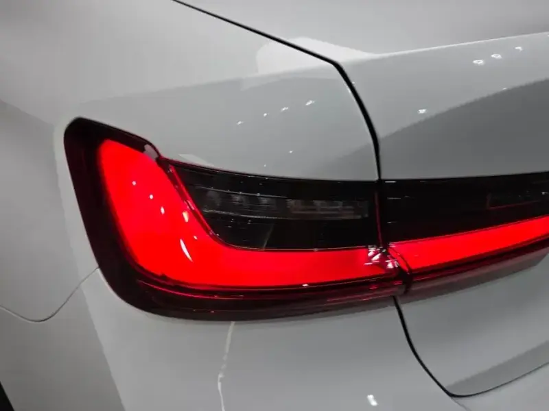 2021 BMW 3 серии с пробегом 58 606 км