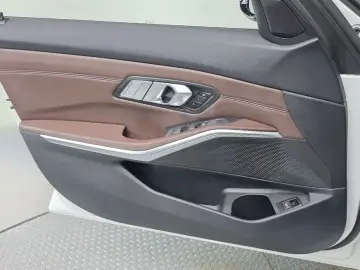 2021 BMW 3 серии с пробегом 58 606 км