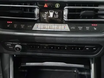 2021 BMW 3 серии с пробегом 58 606 км