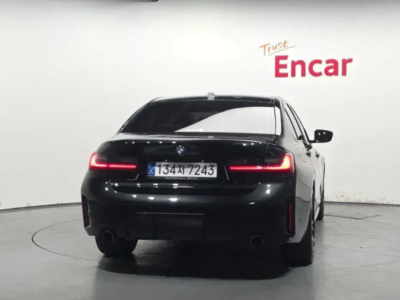 2023 BMW 3 серии с пробегом 30 282 км