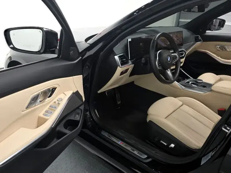 2023 BMW 3 серии с пробегом 30 282 км